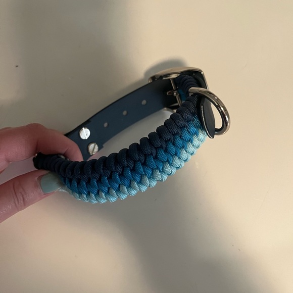 Dog collar - Picture 2 of 3